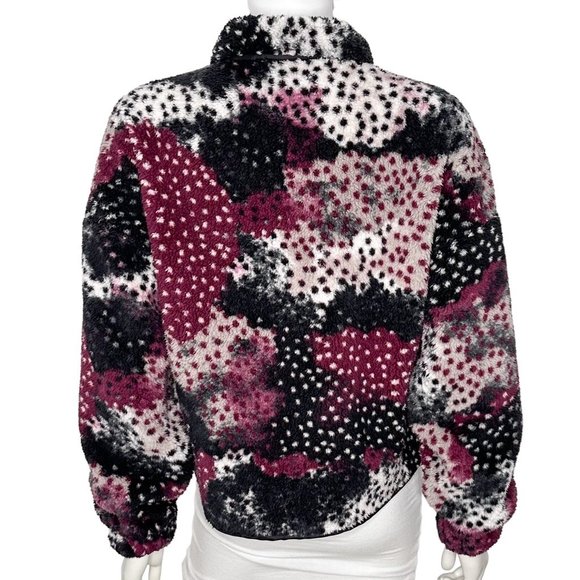Peloton Caviar Camo Snap Sherpa Jacket in Spotted Purple Black Women’s Size S - Picture 6 of 17